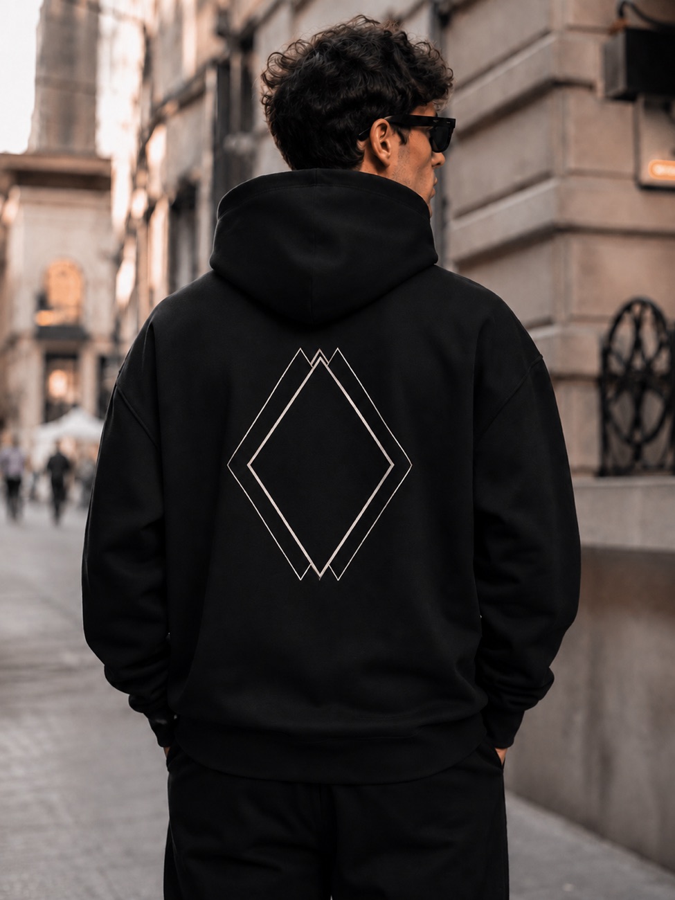 Hoodie ELEMENT negro con print diamante